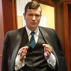 Meet your Posher, Christopher